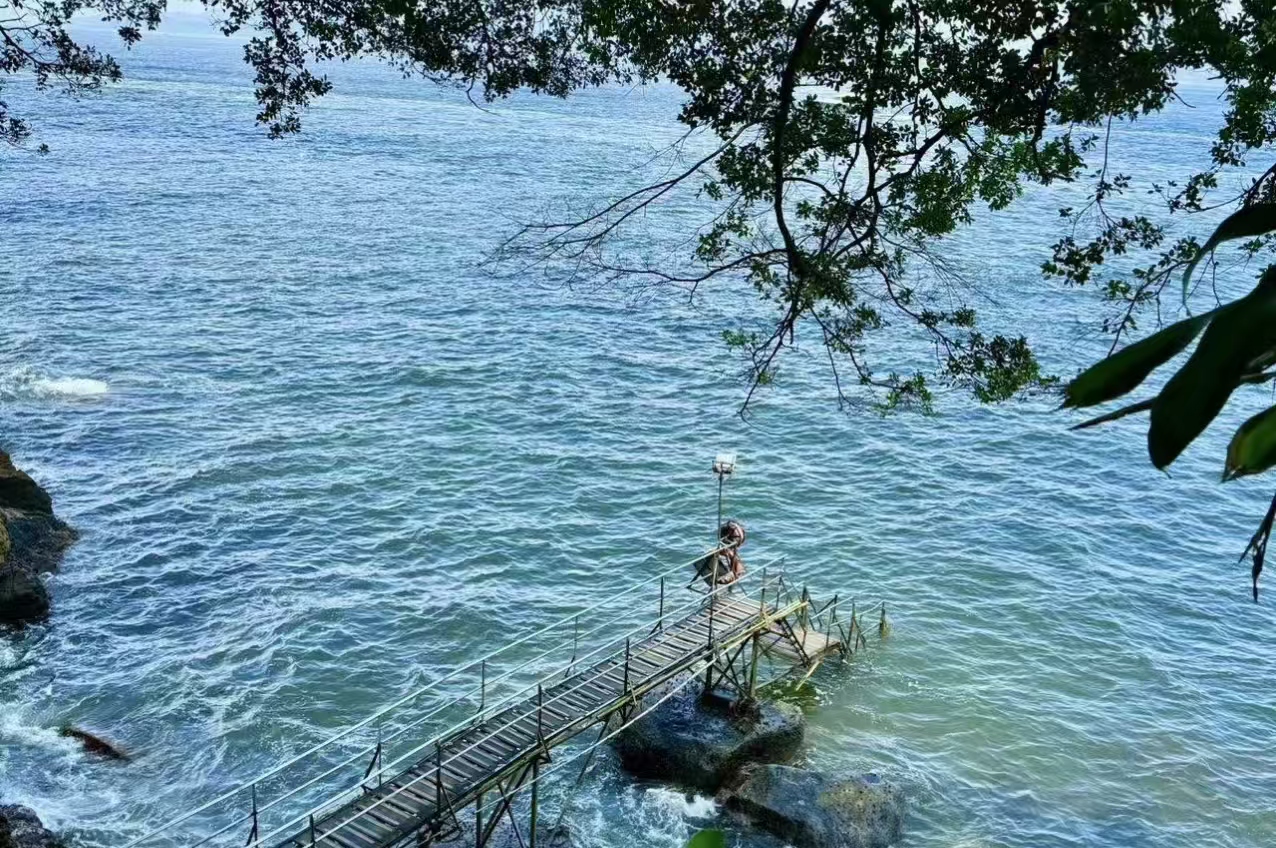 West Kowloon Swimming Shed